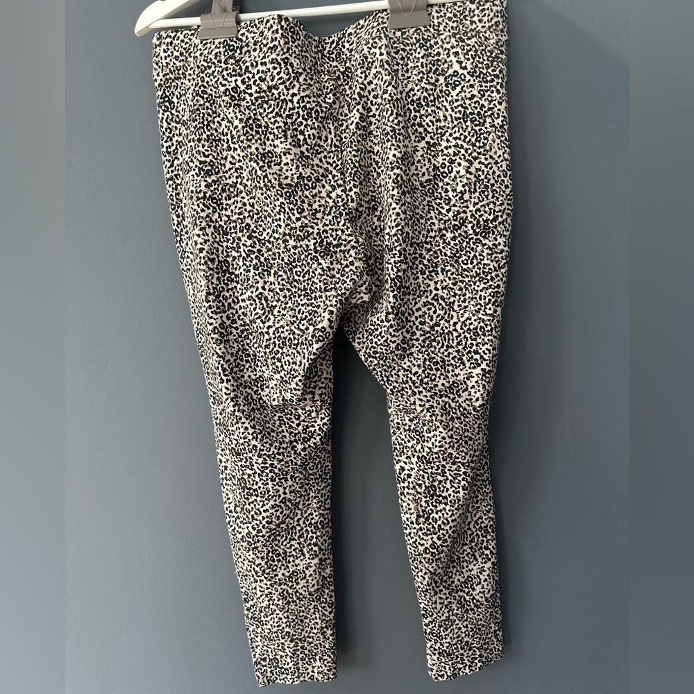 Old Navy Womens Sz XL Pants Animal Print Plus Stevie High Rise Rayon Blend - Picture 3 of 5